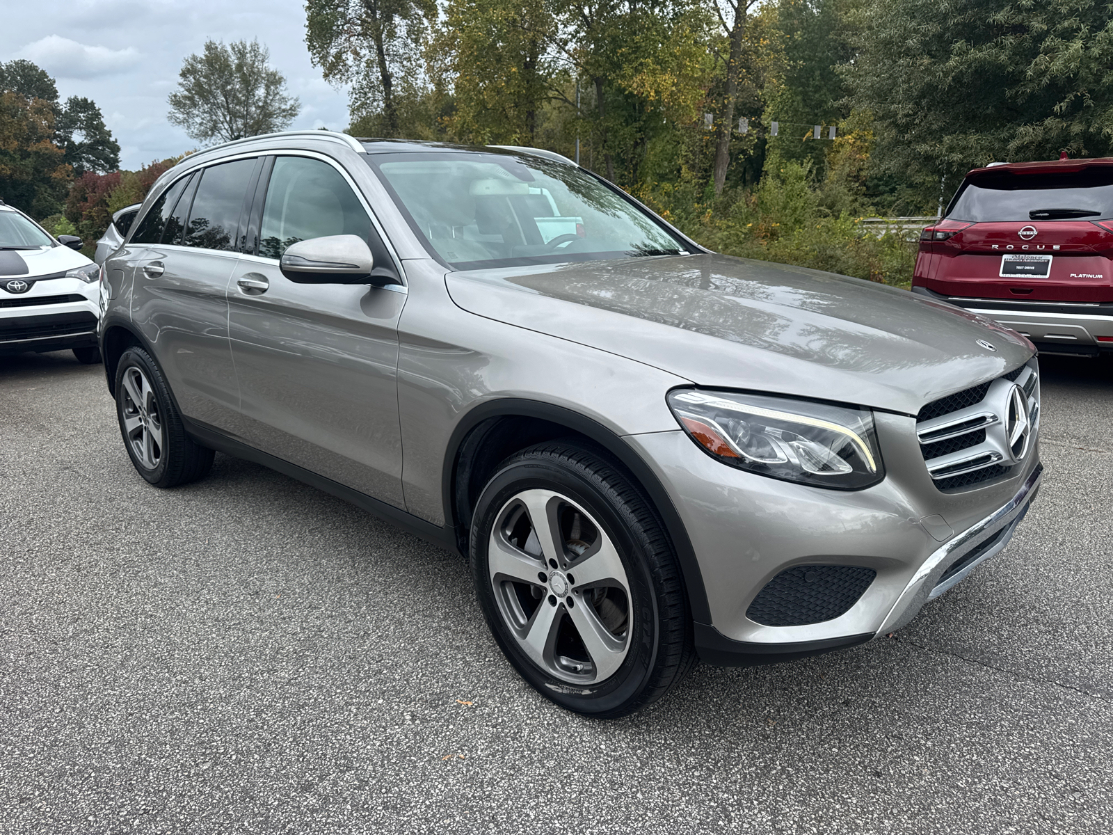 2019 Mercedes-Benz GLC GLC 300 1