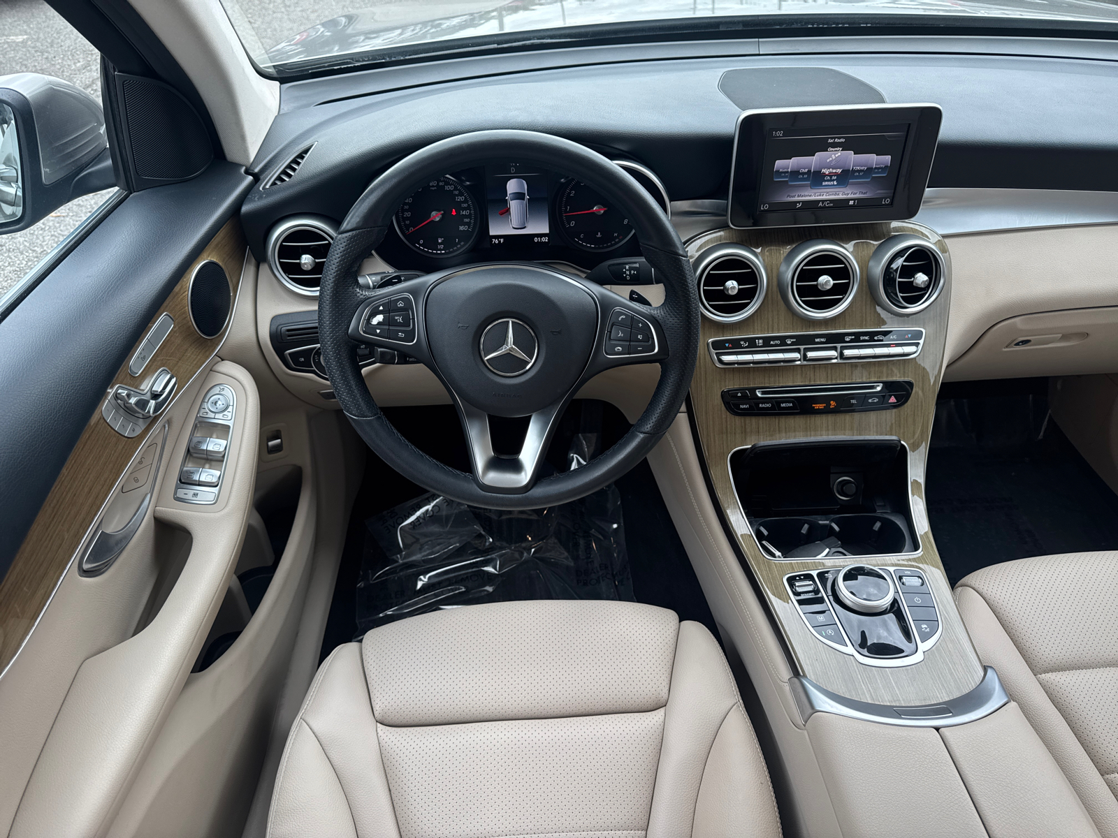 2019 Mercedes-Benz GLC GLC 300 23