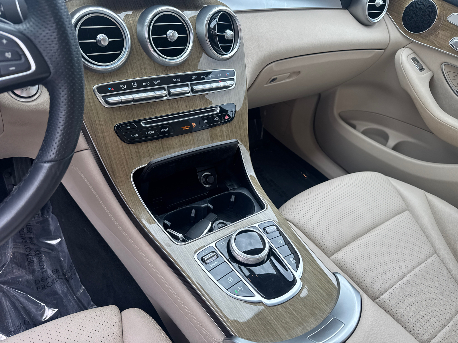 2019 Mercedes-Benz GLC GLC 300 30