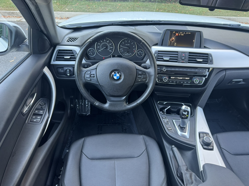 2017 BMW 3 Series 320i 23