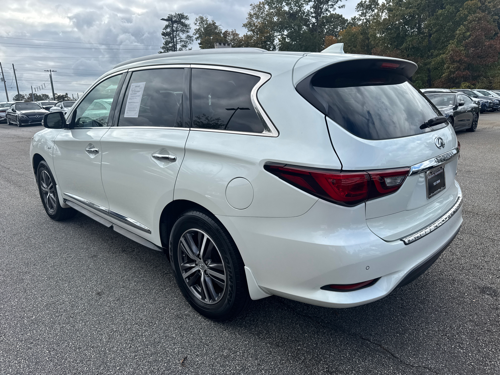 2019 INFINITI QX60 LUXE 5