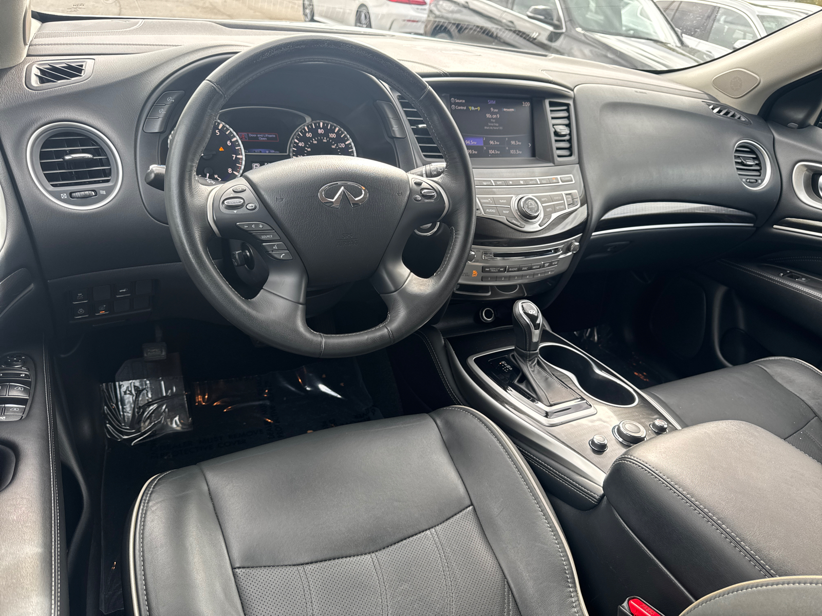 2019 INFINITI QX60 LUXE 22