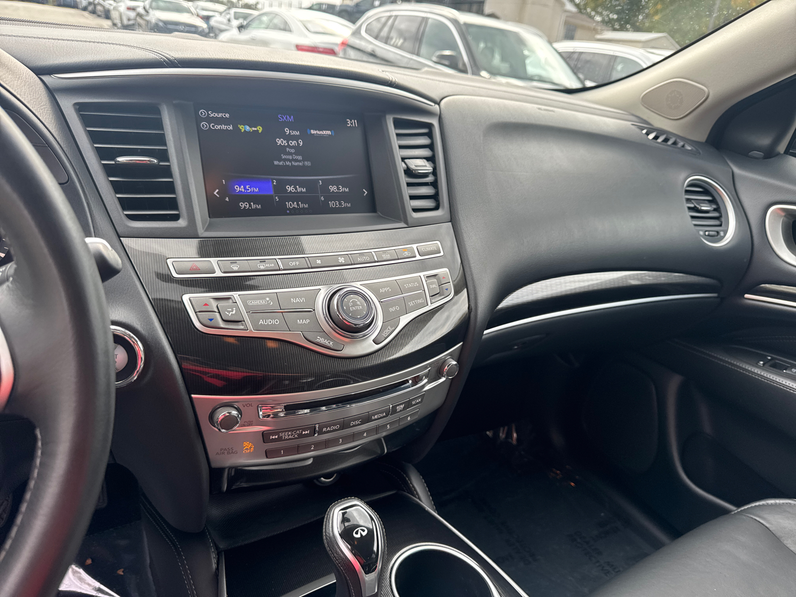 2019 INFINITI QX60 LUXE 29