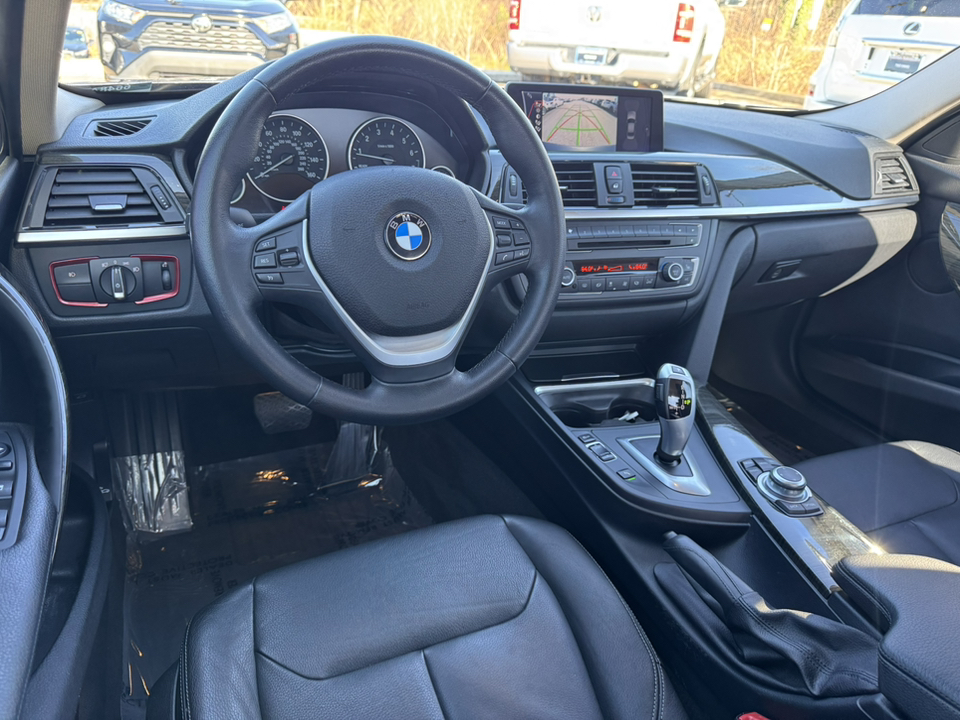 2013 BMW 3 Series 328i 22