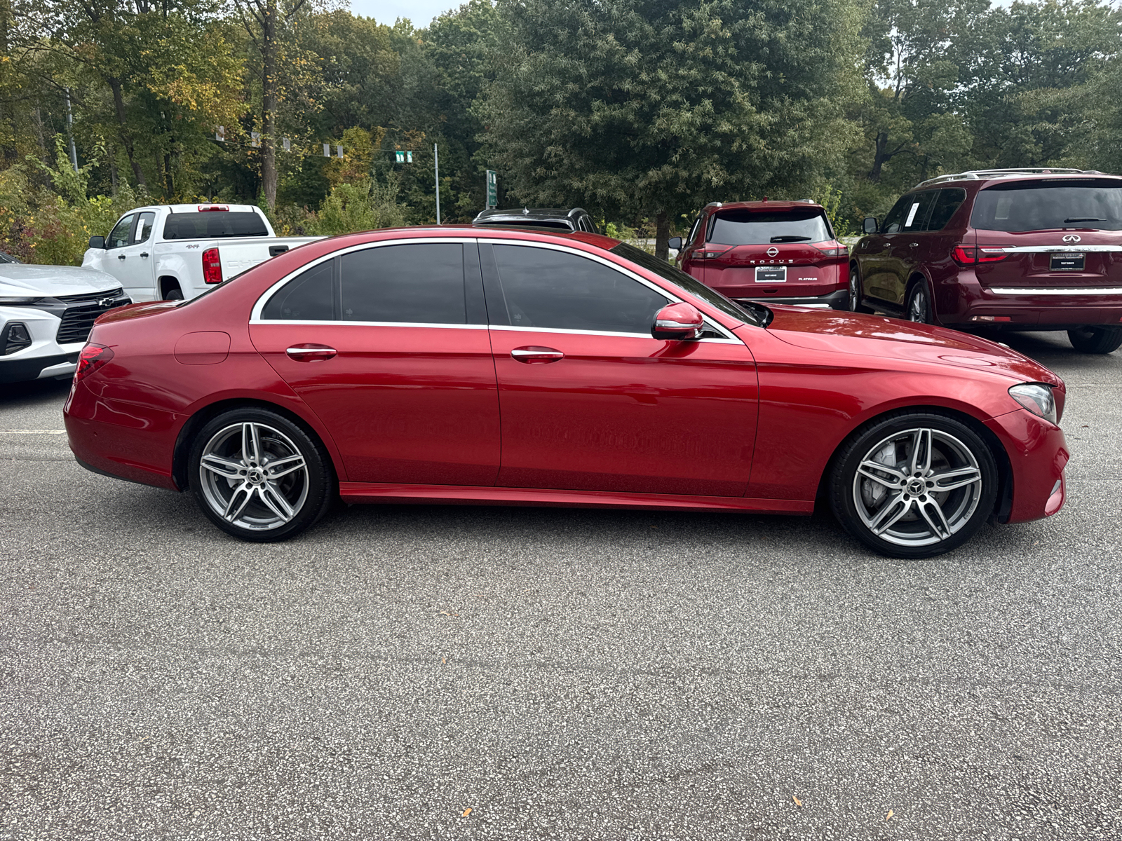 2019 Mercedes-Benz E-Class E 300 8