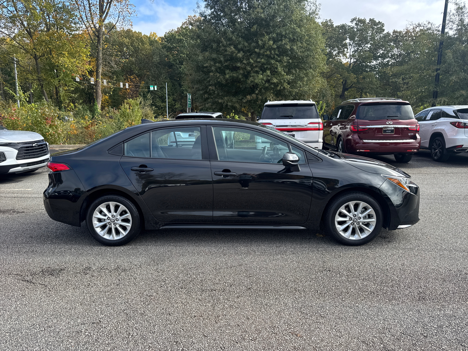 2022 Toyota Corolla LE 8