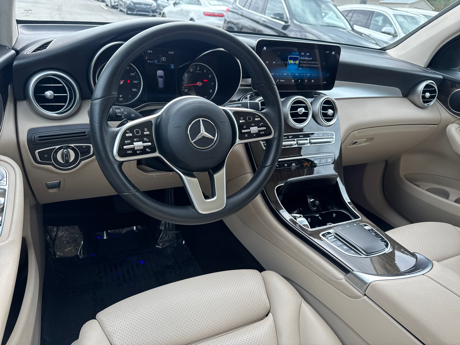 2021 Mercedes-Benz GLC GLC 300 22