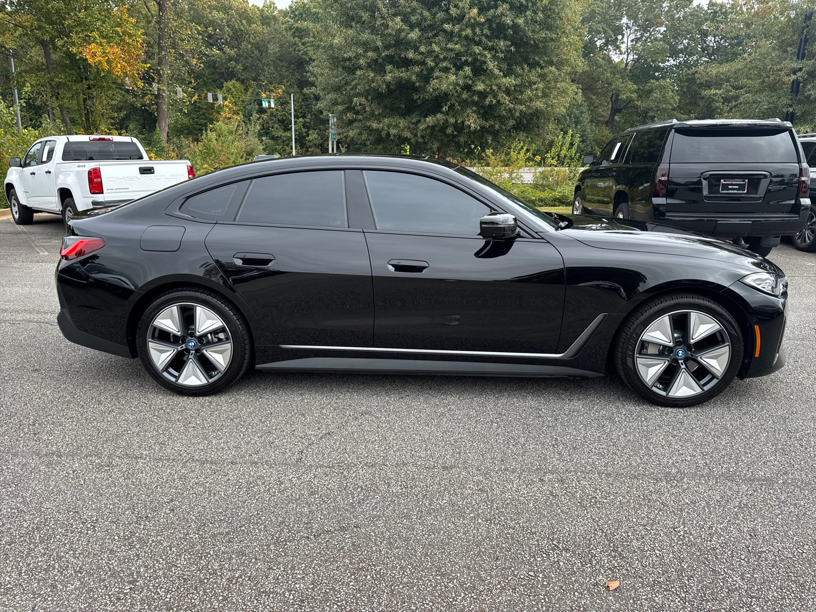 2023 BMW i4 eDrive35 8