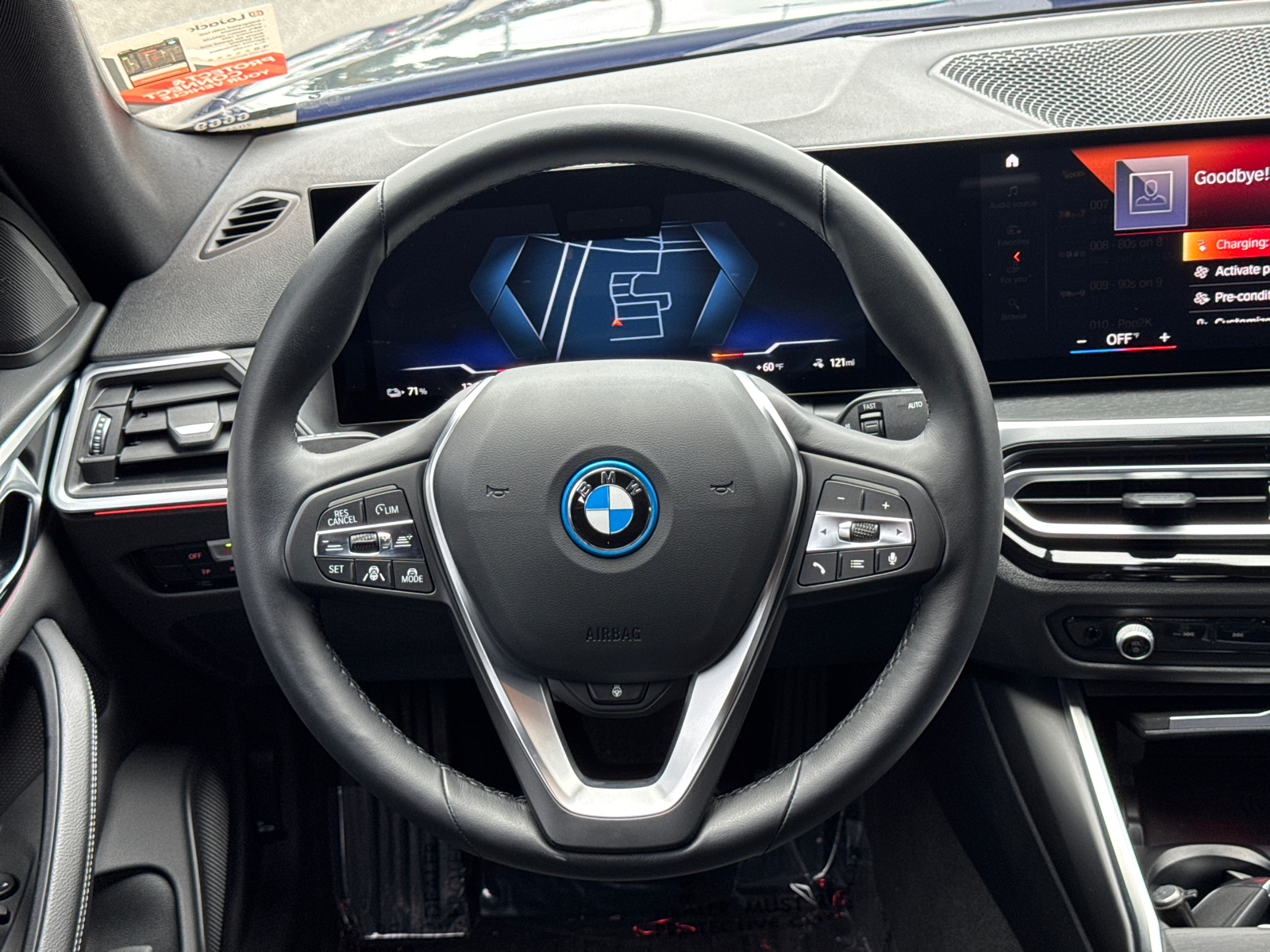 2023 BMW i4 eDrive35 24