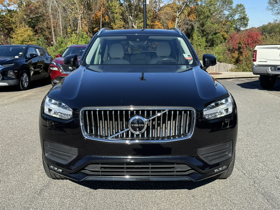 2022 Volvo XC90 T6 Momentum 2