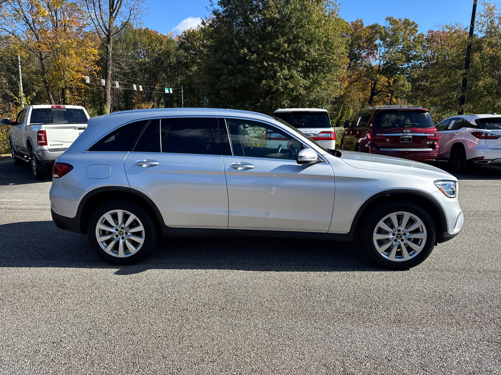 2020 Mercedes-Benz GLC GLC 300 8