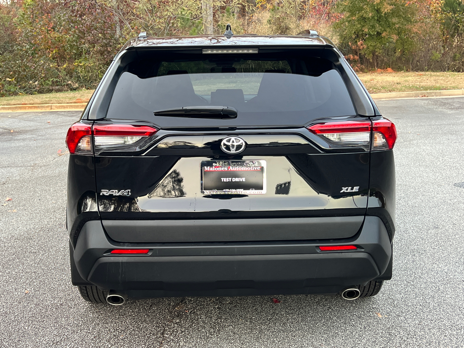 2021 Toyota RAV4 XLE 6