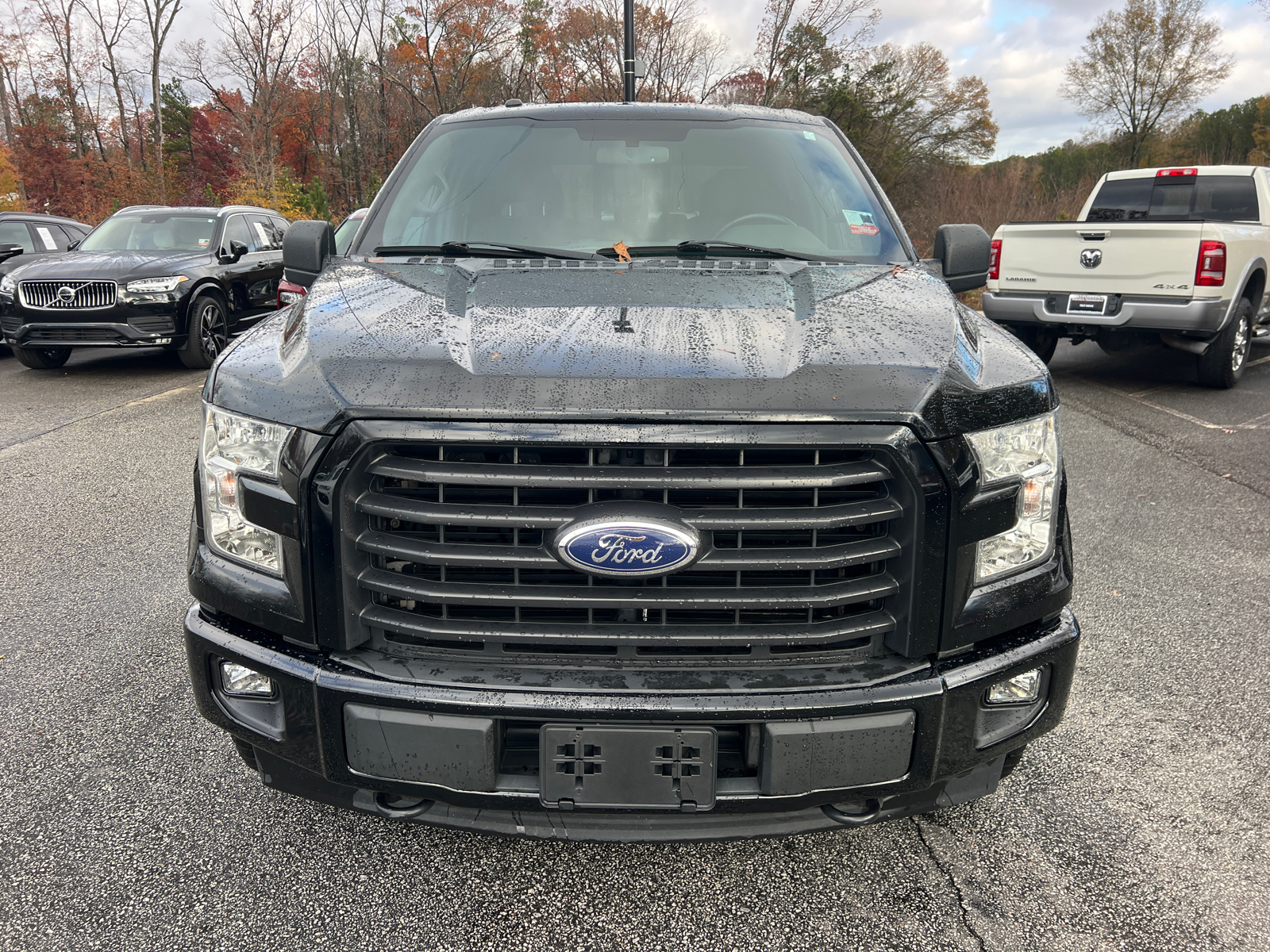 2017 Ford F-150 XLT 2