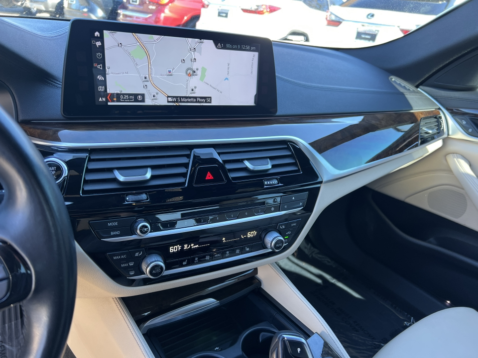 2018 BMW 5 Series 540i 29