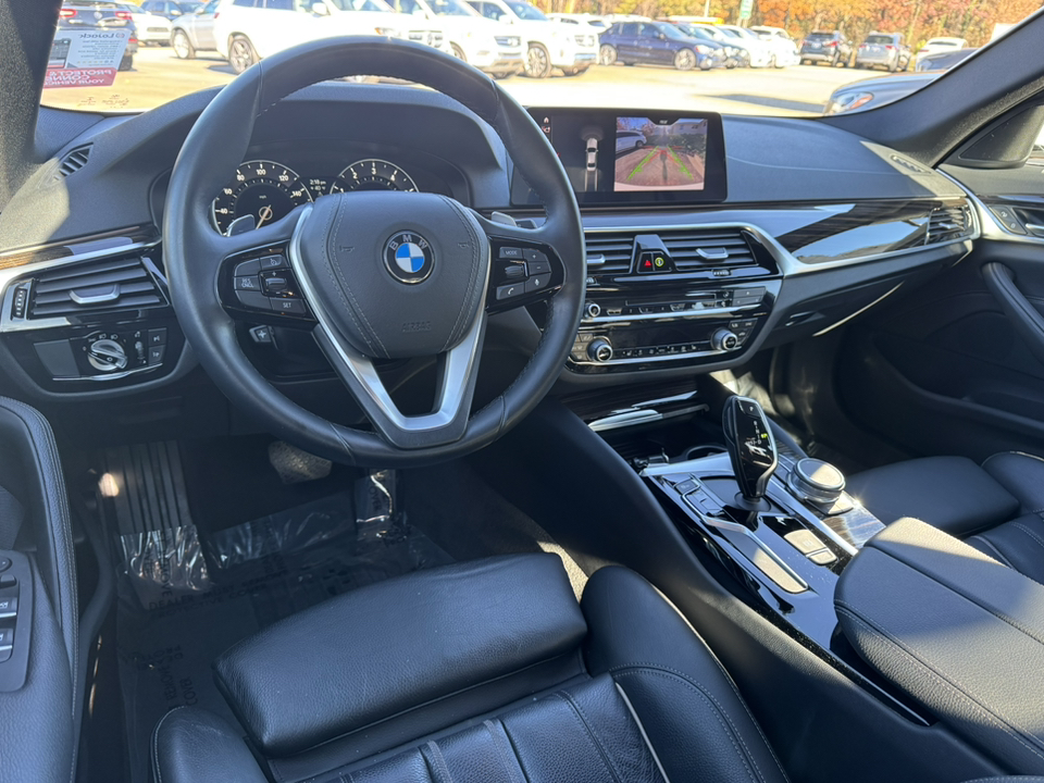 2019 BMW 5 Series 530i 22