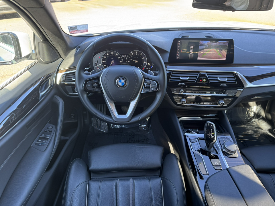 2019 BMW 5 Series 530i 23