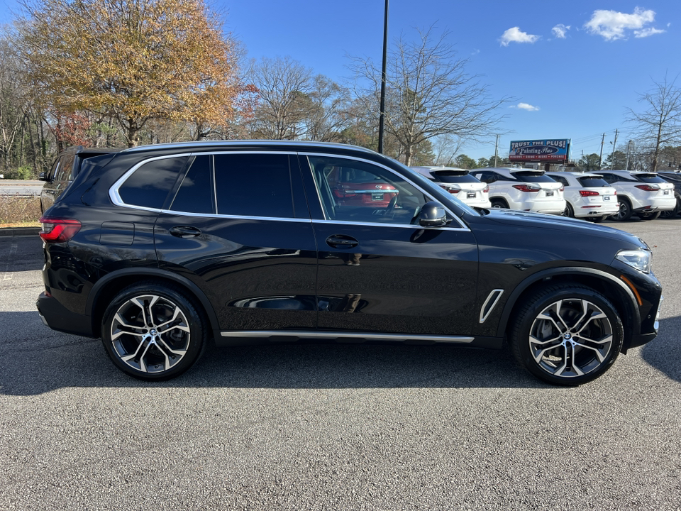 2019 BMW X5 xDrive50i 8