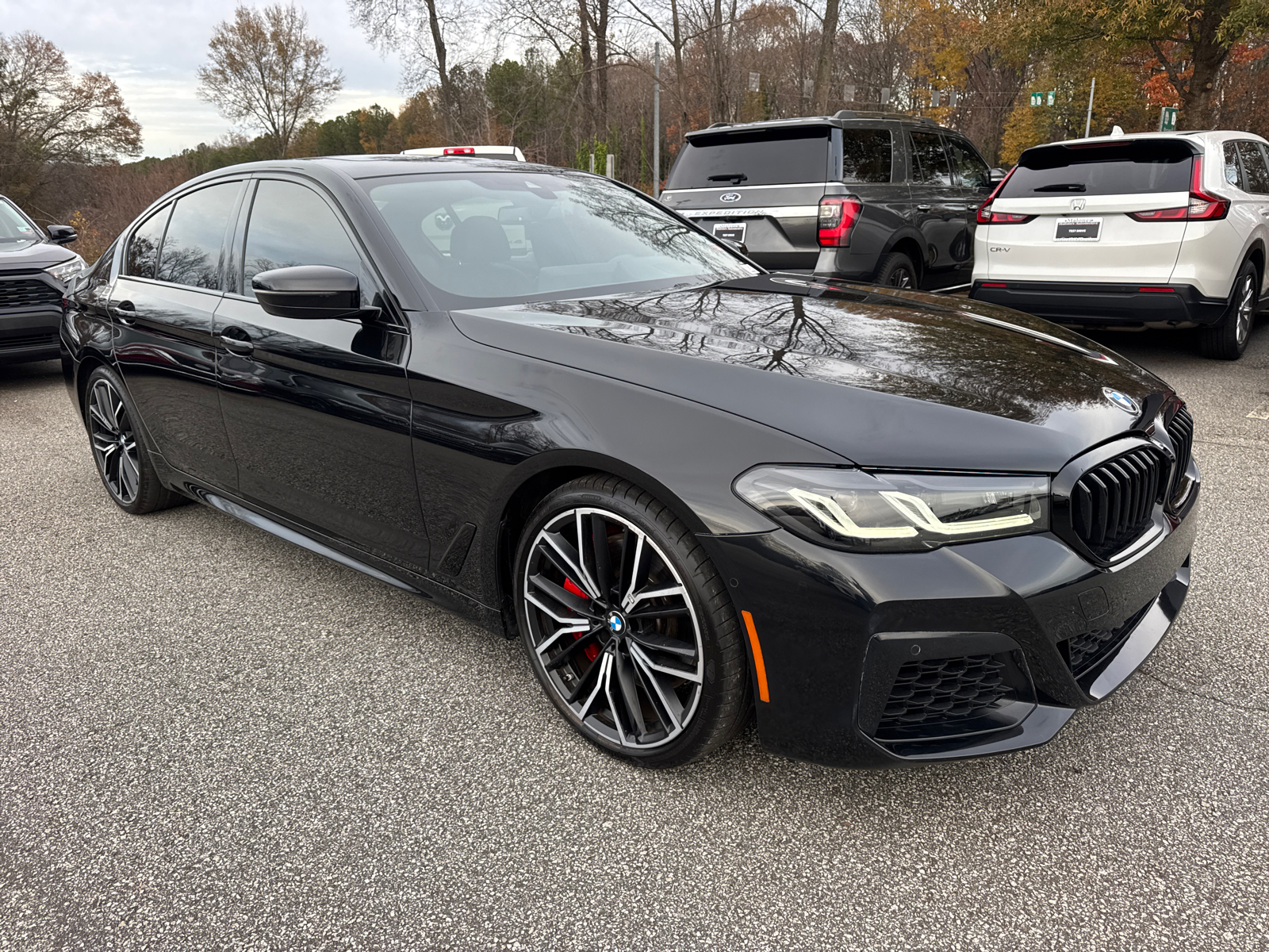 2022 BMW 5 Series M550i xDrive 1