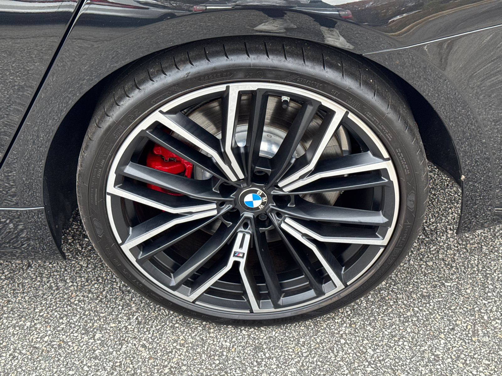 2022 BMW 5 Series M550i xDrive 19