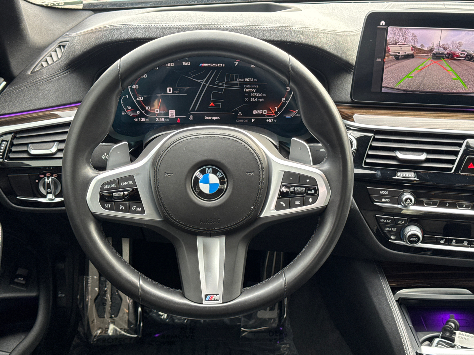 2022 BMW 5 Series M550i xDrive 24