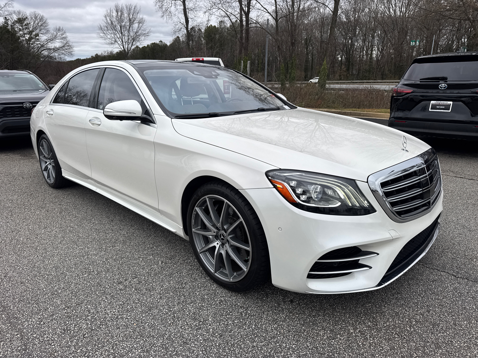 2020 Mercedes-Benz S-Class S 560 1