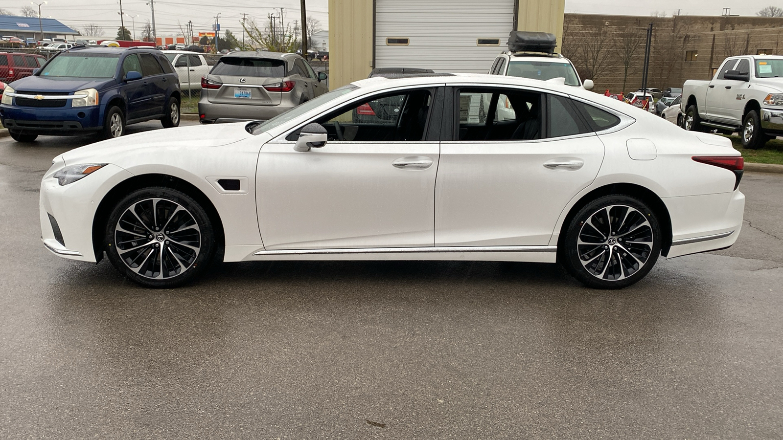 2023 Lexus LS LS 500h 2