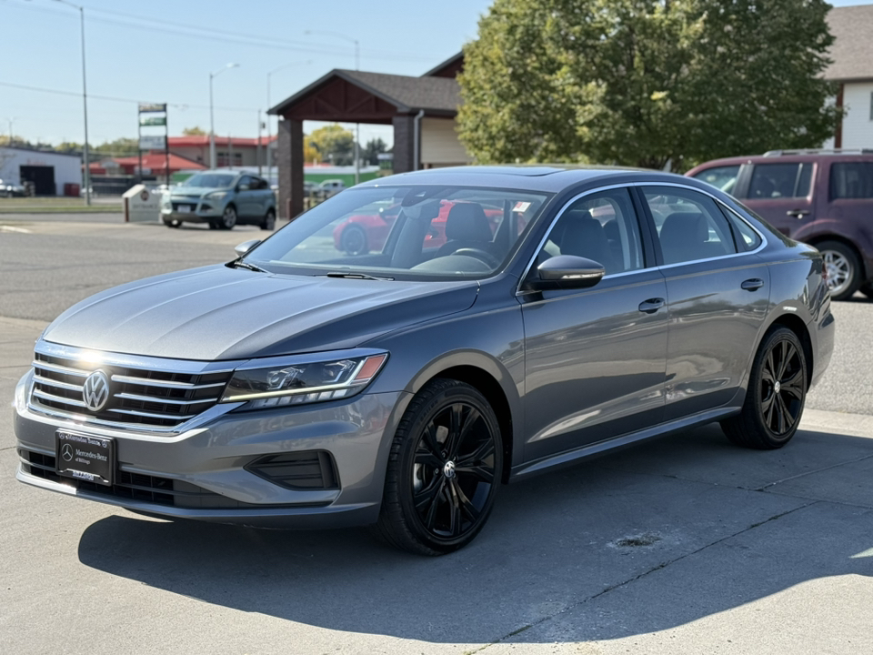 2021 Volkswagen Passat 2.0T SE 32