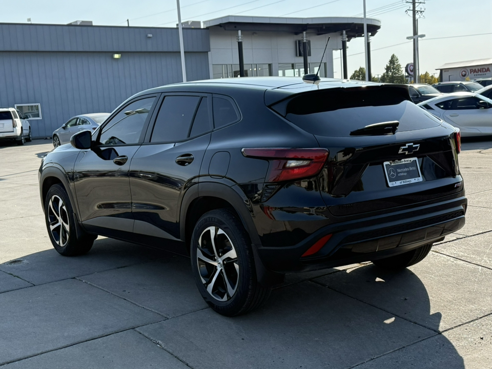 2025 Chevrolet Trax 1RS 8