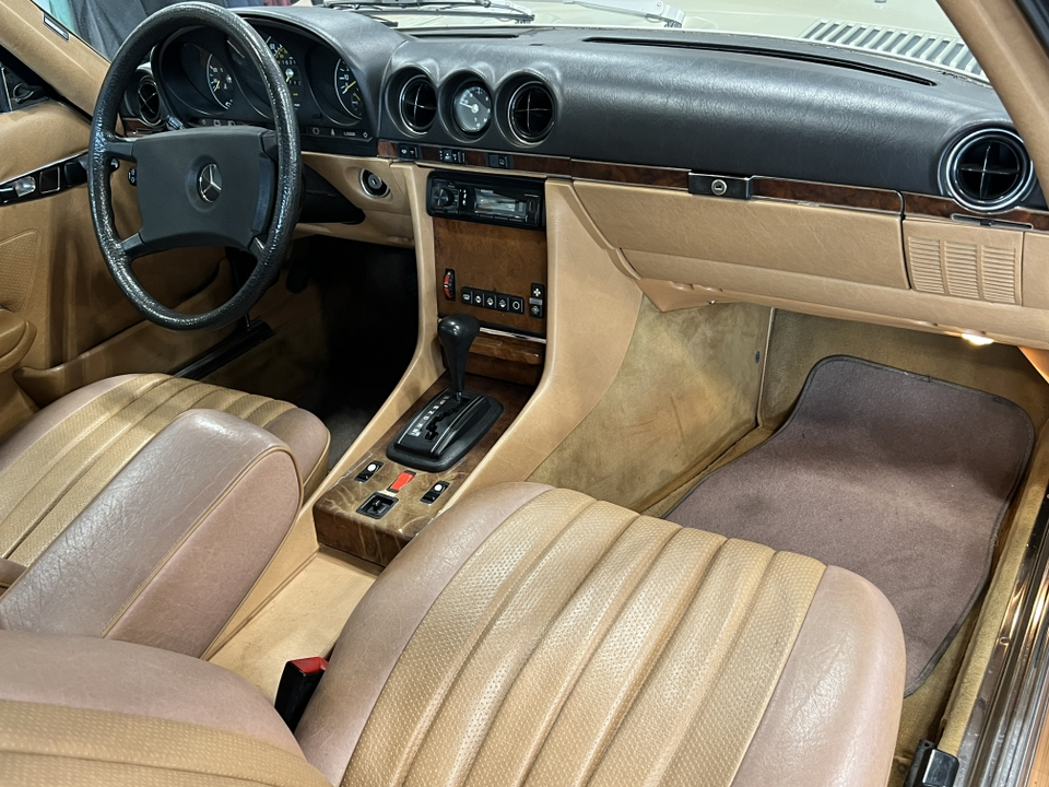 1984 Mercedes-Benz 300-Class 380 SL 16