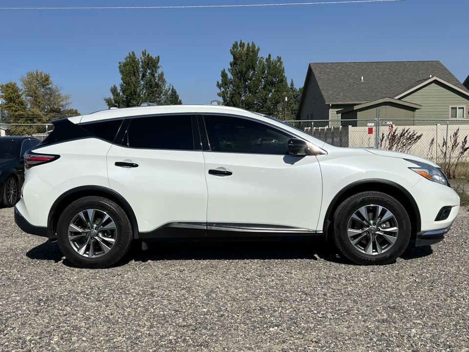 2017 Nissan Murano SL 11