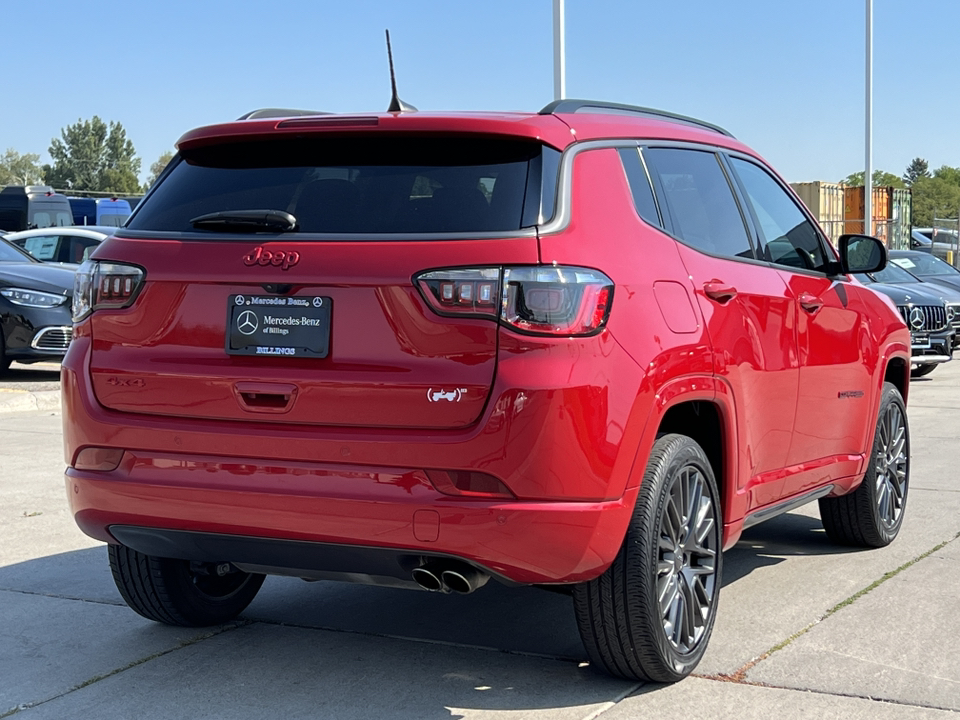 2022 Jeep Compass  43