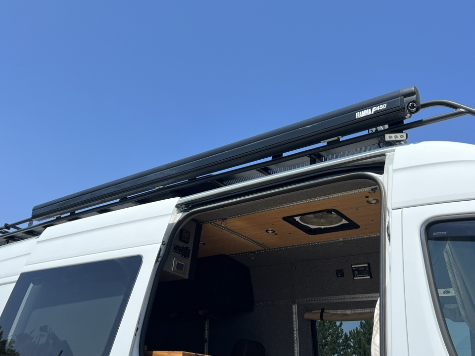 2018 Mercedes-Benz Sprinter 2500 Cargo 170 WB 29