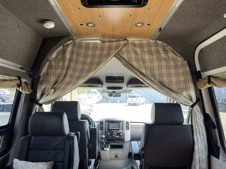 2018 Mercedes-Benz Sprinter 2500 Cargo 170 WB 31