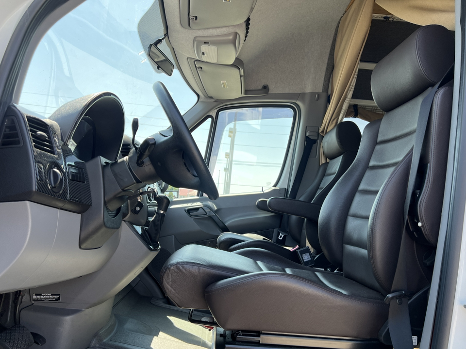 2018 Mercedes-Benz Sprinter 2500 Cargo 170 WB 40