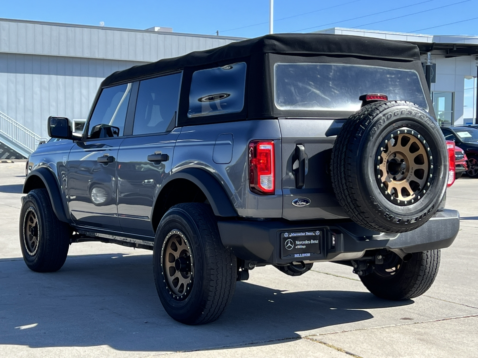 2021 Ford Bronco  13