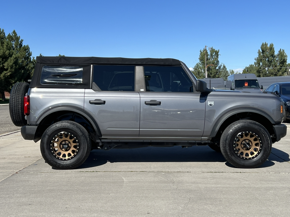 2021 Ford Bronco  49