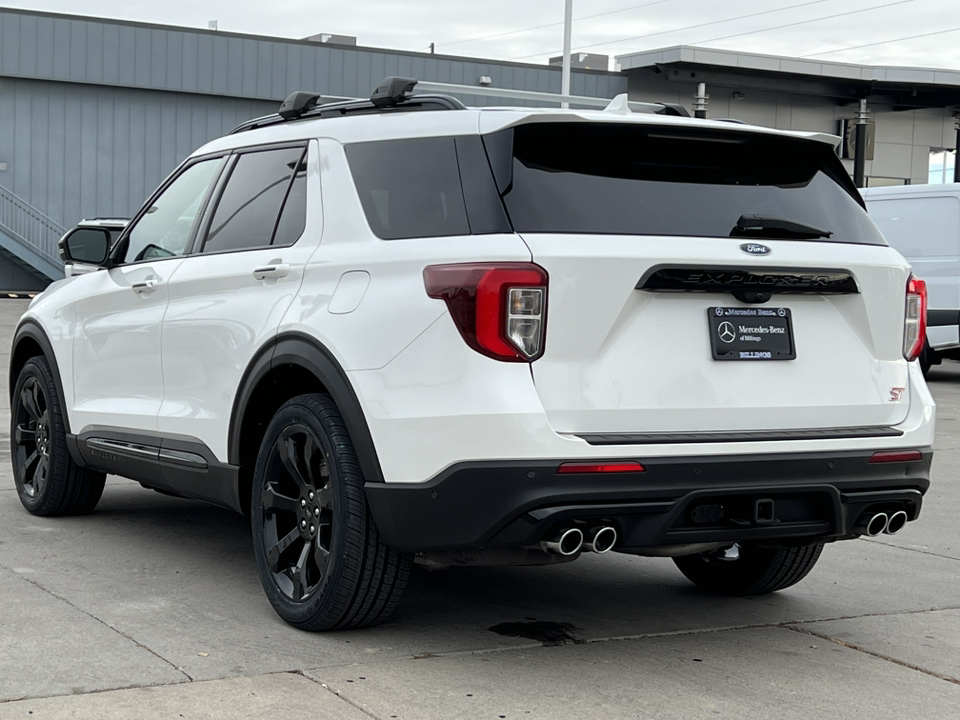 2020 Ford Explorer ST 13