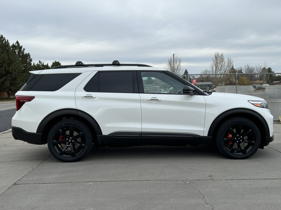 2020 Ford Explorer ST 56