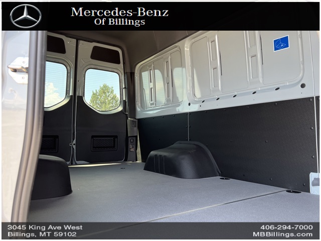 2023 Mercedes-Benz Sprinter 3500 Cargo 170 WB 5