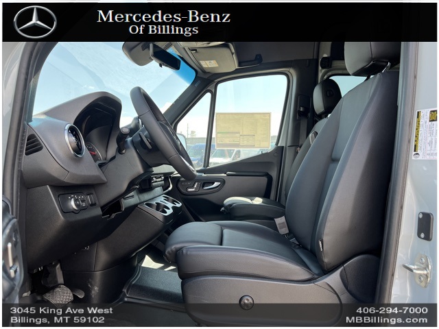 2023 Mercedes-Benz Sprinter 3500 Cargo 170 WB 9