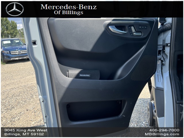 2023 Mercedes-Benz Sprinter 3500 Cargo 170 WB 18