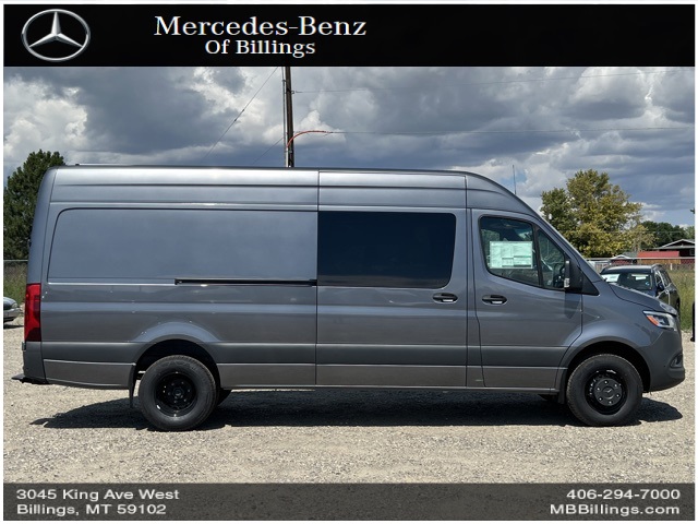 2023 Mercedes-Benz Sprinter 3500 Crew 170 in. WB 2