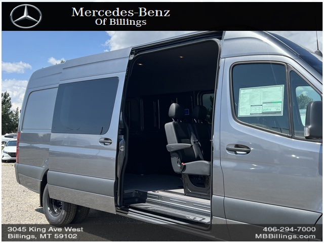 2023 Mercedes-Benz Sprinter 3500 Crew 170 in. WB 4