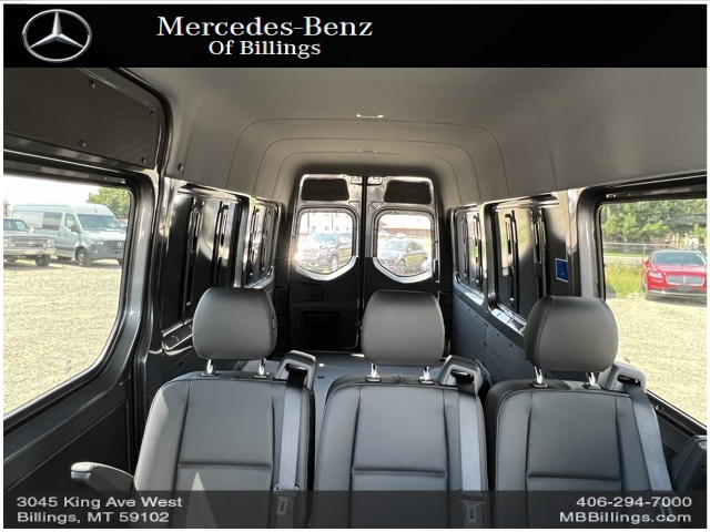 2023 Mercedes-Benz Sprinter 3500 Crew 170 in. WB 7