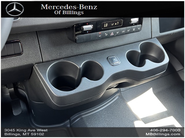 2023 Mercedes-Benz Sprinter 3500 Crew 170 in. WB 37