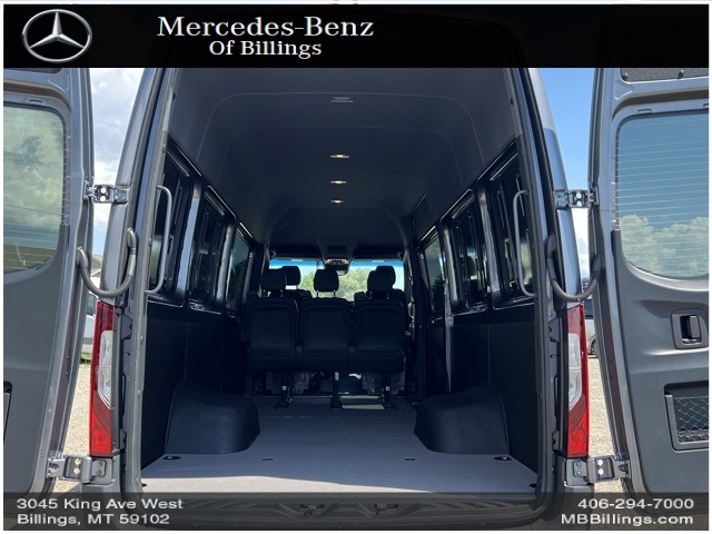 2023 Mercedes-Benz Sprinter 3500 Crew 170 in. WB 44