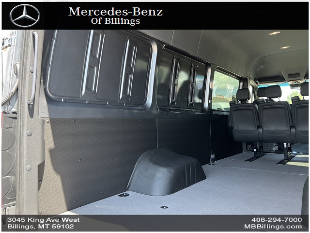 2023 Mercedes-Benz Sprinter 3500 Crew 170 in. WB 49