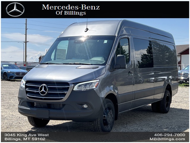 2023 Mercedes-Benz Sprinter 3500 Crew 170 in. WB 56