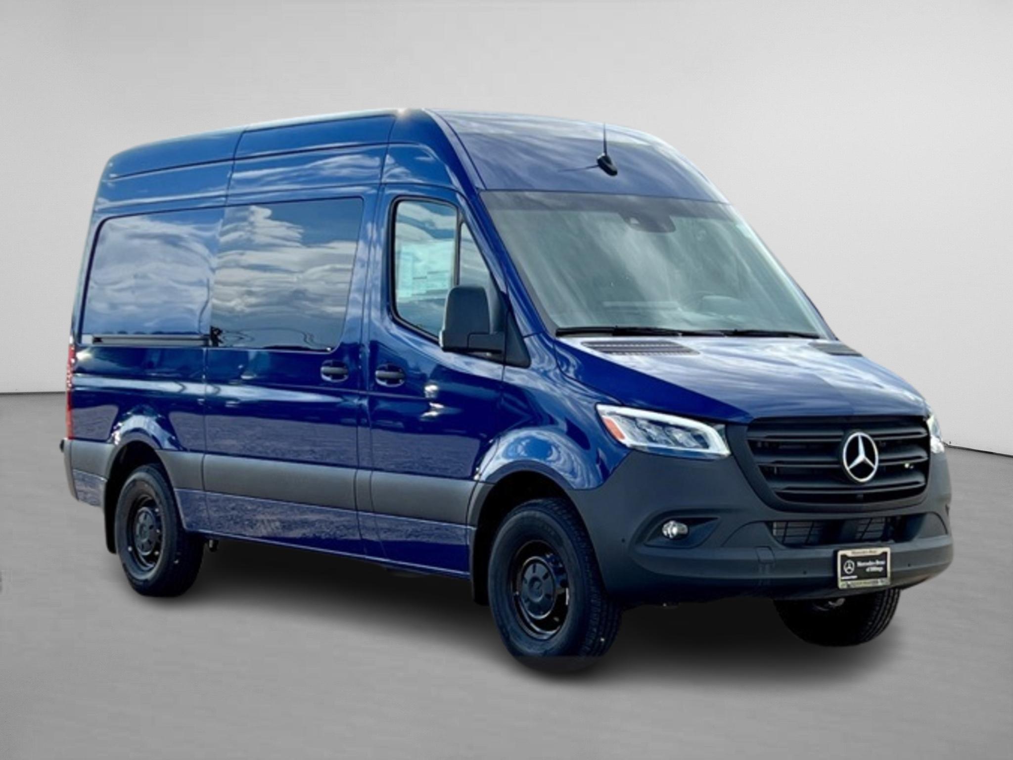 2023 Mercedes-Benz Sprinter 2500 Crew 144 WB 1