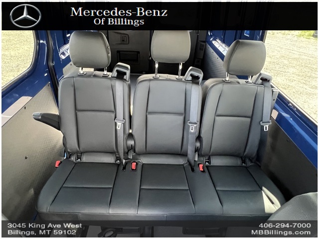 2023 Mercedes-Benz Sprinter 2500 Crew 144 WB 7